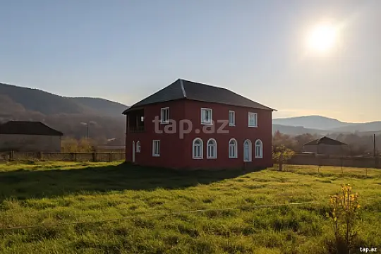 Satılır 6 otaqlı həyət evi — Qusar 6 otaq