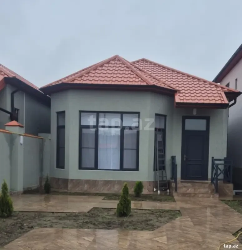 Kirayə verilir 3 otaqlı həyət evi 90 m²