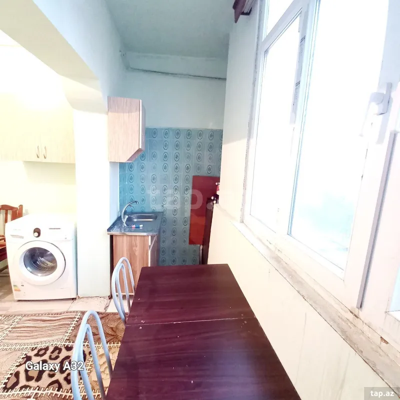 Satılır 1 otaqlı mənzil 40 m²