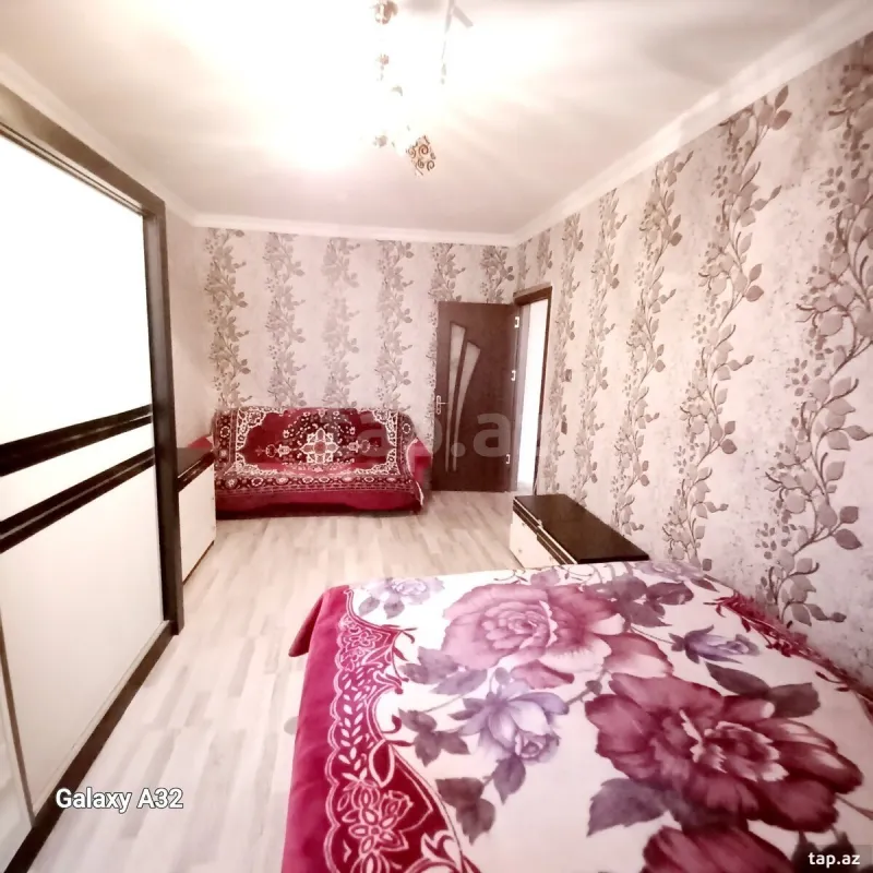 Satılır 1 otaqlı mənzil 40 m²