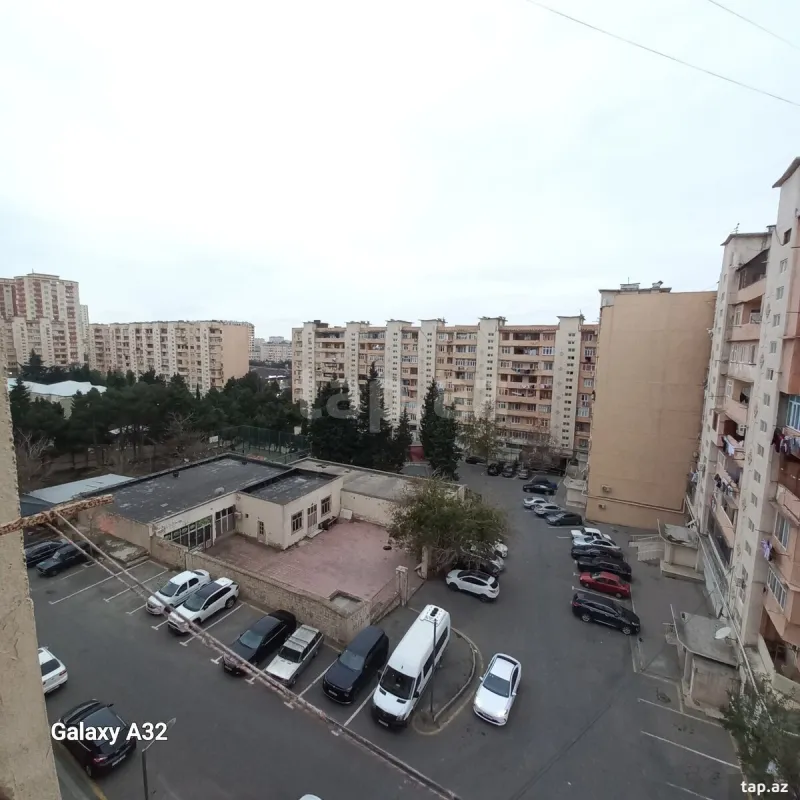 Satılır 1 otaqlı mənzil 40 m²