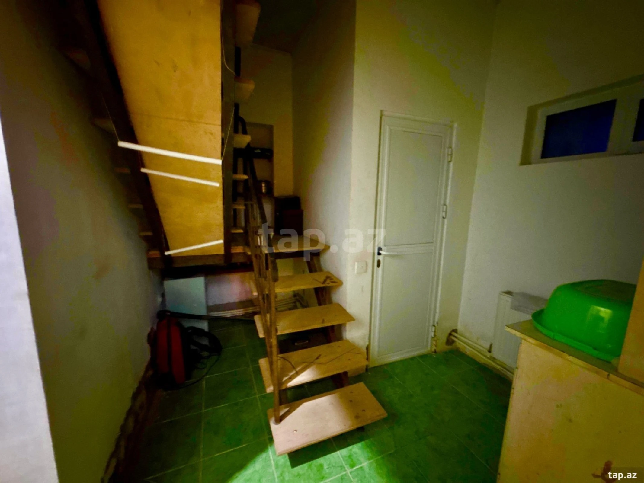 Satılır 2 otaqlı həyət evi 140 m²