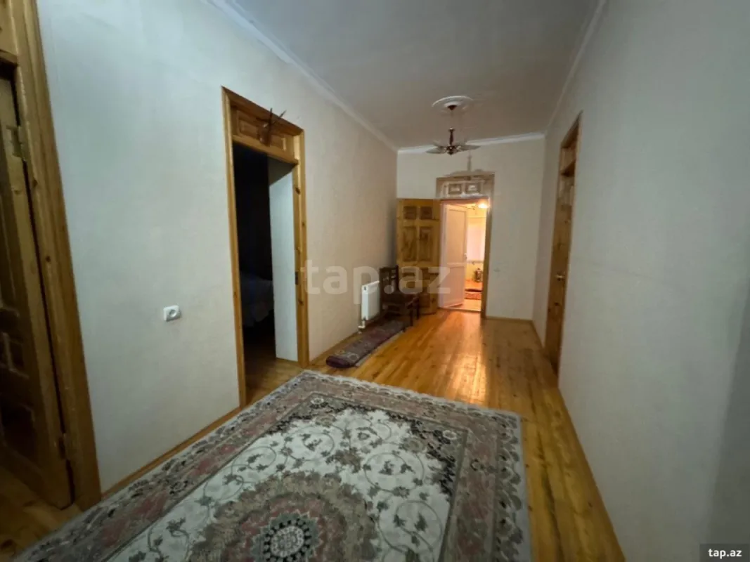 Satılır 2 otaqlı həyət evi 140 m²