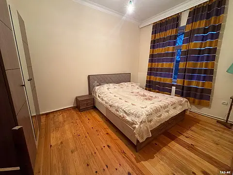 Satılır 2 otaqlı həyət evi 140 m²