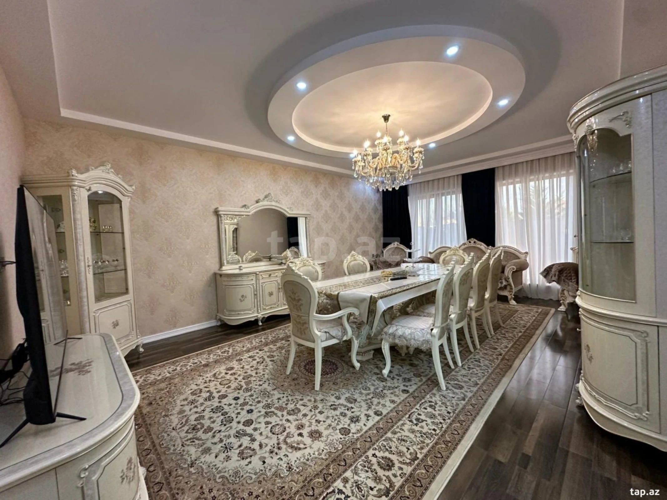 Kirayə verilir 5 otaqlı həyət evi