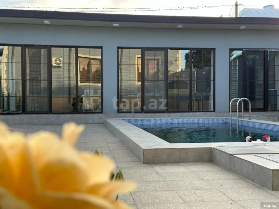 Kirayə verilir 5 otaqlı həyət evi