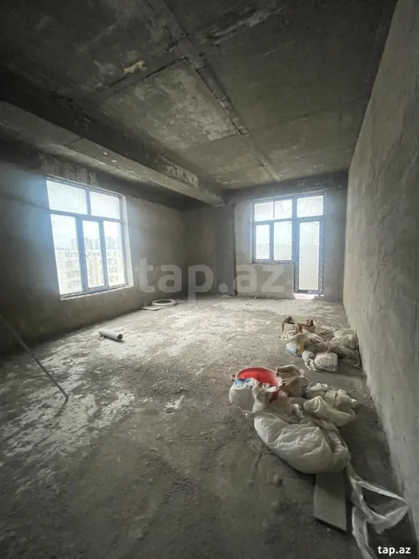 Satılır 3 otaqlı yeni tikili 139 m²