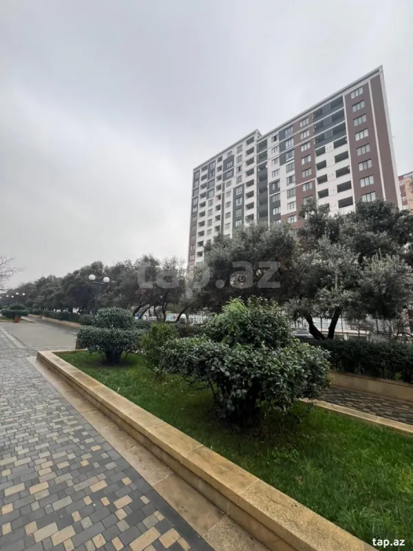 Satılır 3 otaqlı yeni tikili 139 m²