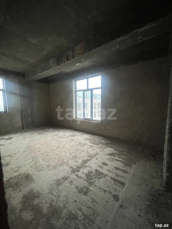 Satılır 3 otaqlı yeni tikili 139 m²
