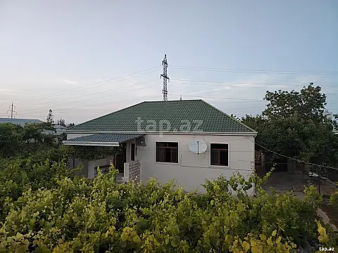 Satılır 4 otaqlı həyət evi 180 m² — Sumqayıt 4 otaq 180.00 m²