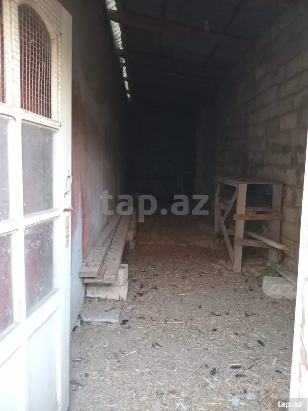 Kirayə verilir 4 otaqlı həyət evi