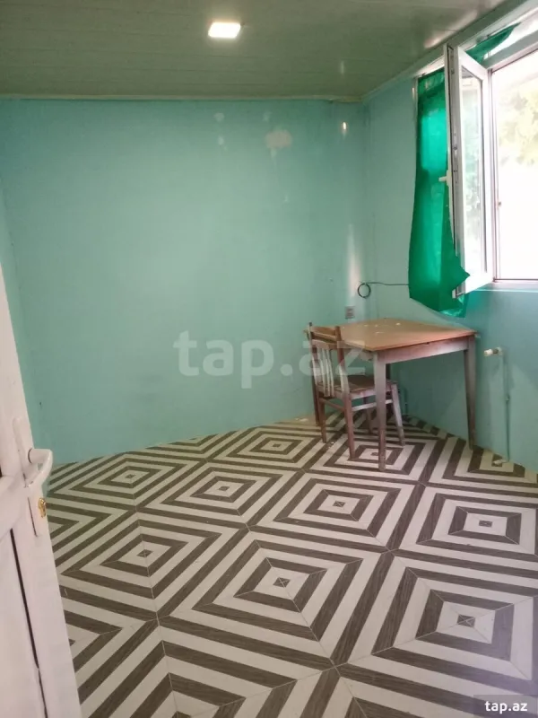 Kirayə verilir 4 otaqlı həyət evi