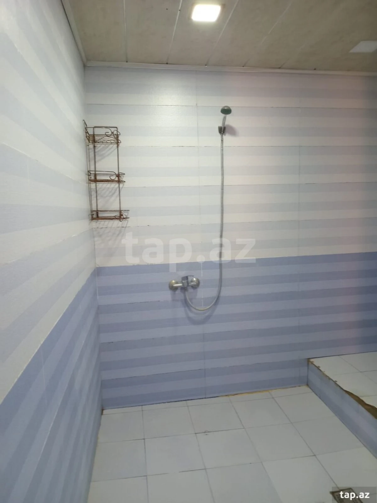 Kirayə verilir 4 otaqlı həyət evi