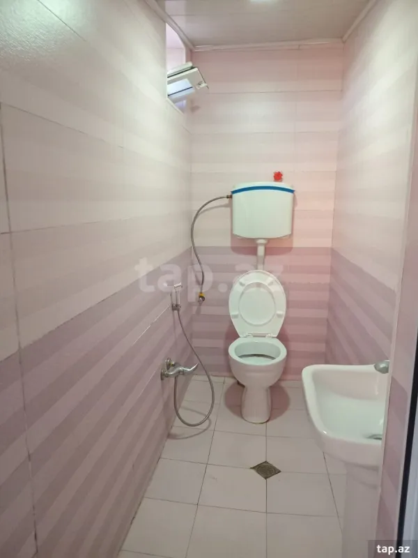 Kirayə verilir 4 otaqlı həyət evi