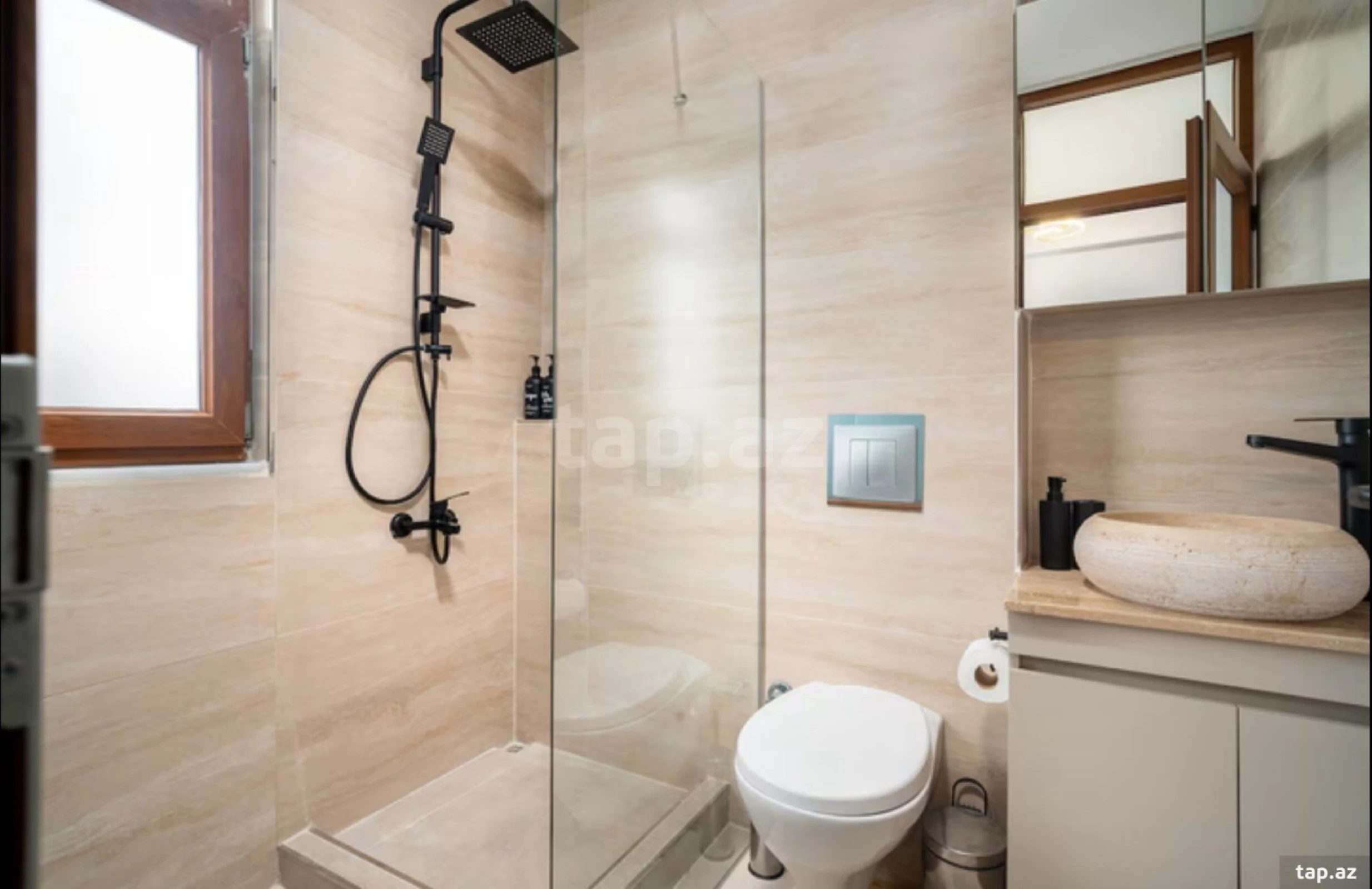 Kirayə verilir 1 otaqlı yeni tikili 43 m²