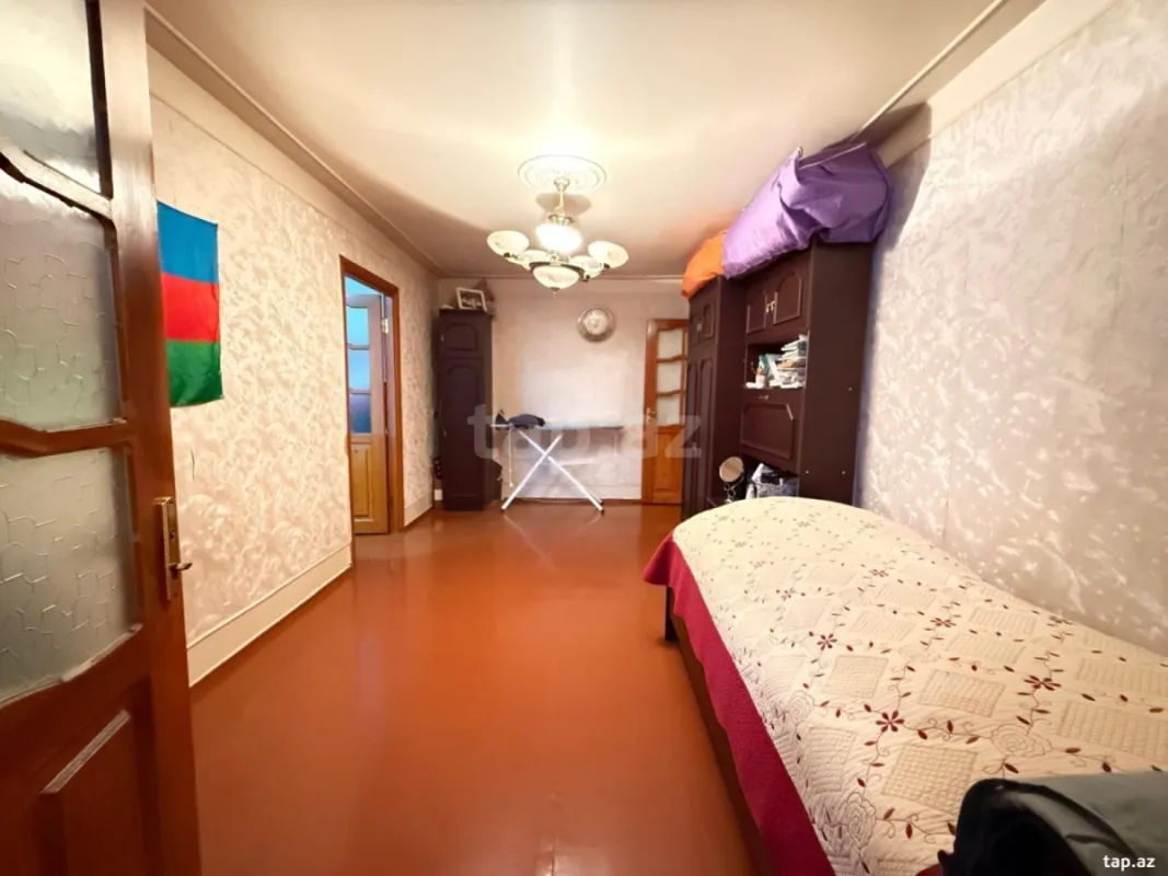 Satılır 2 otaqlı mənzil 75 m²