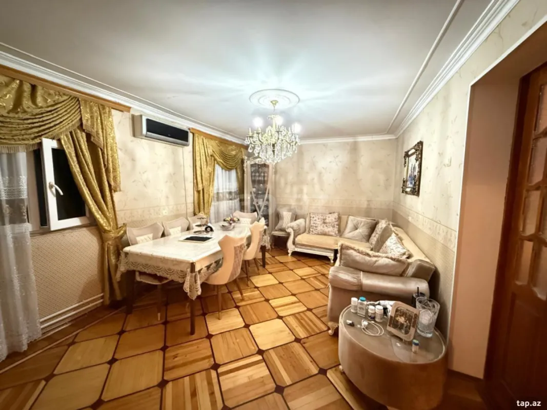 Satılır 2 otaqlı mənzil 75 m²
