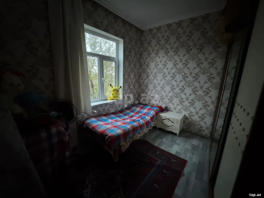 Satılır 5 otaqlı həyət evi