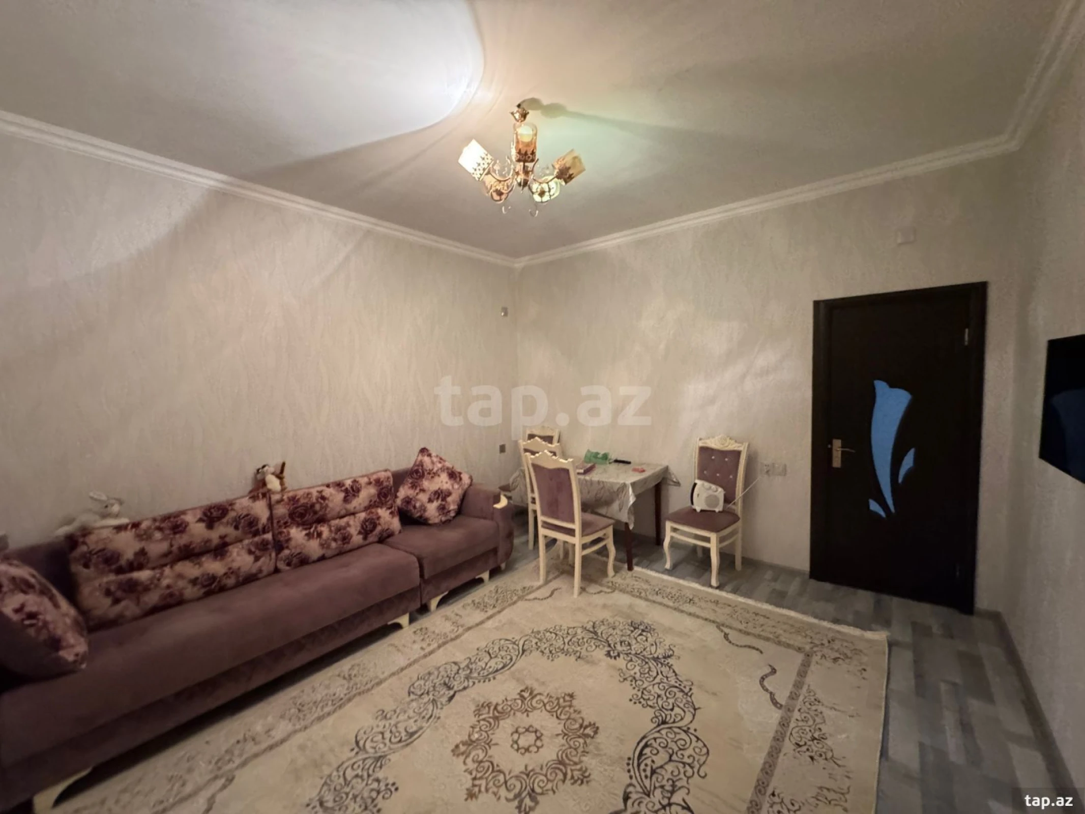 Satılır 5 otaqlı həyət evi