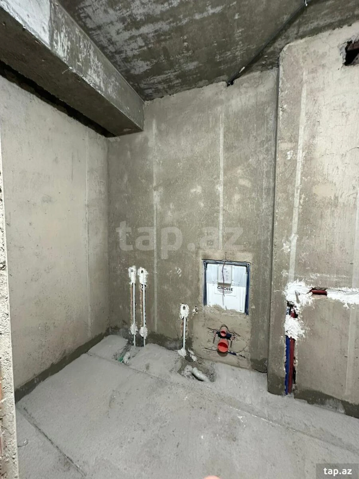 Satılır 3 otaqlı yeni tikili 123.5 m²