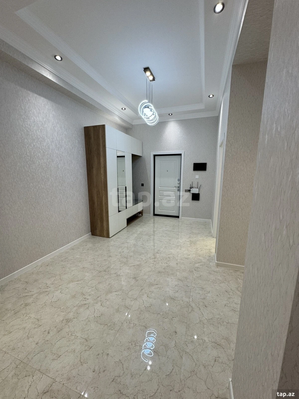Kirayə verilir 3 otaqlı yeni tikili 87 m²