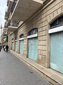 Satılır obyekt — Bakı