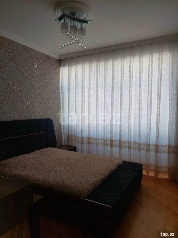 Satılır 3 otaqlı yeni tikili 80 m²