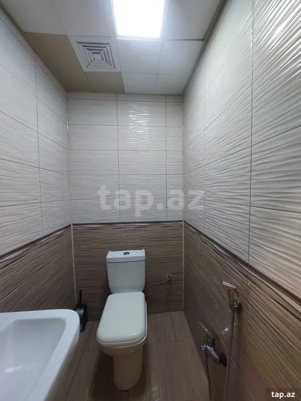 Satılır 3 otaqlı yeni tikili 80 m²