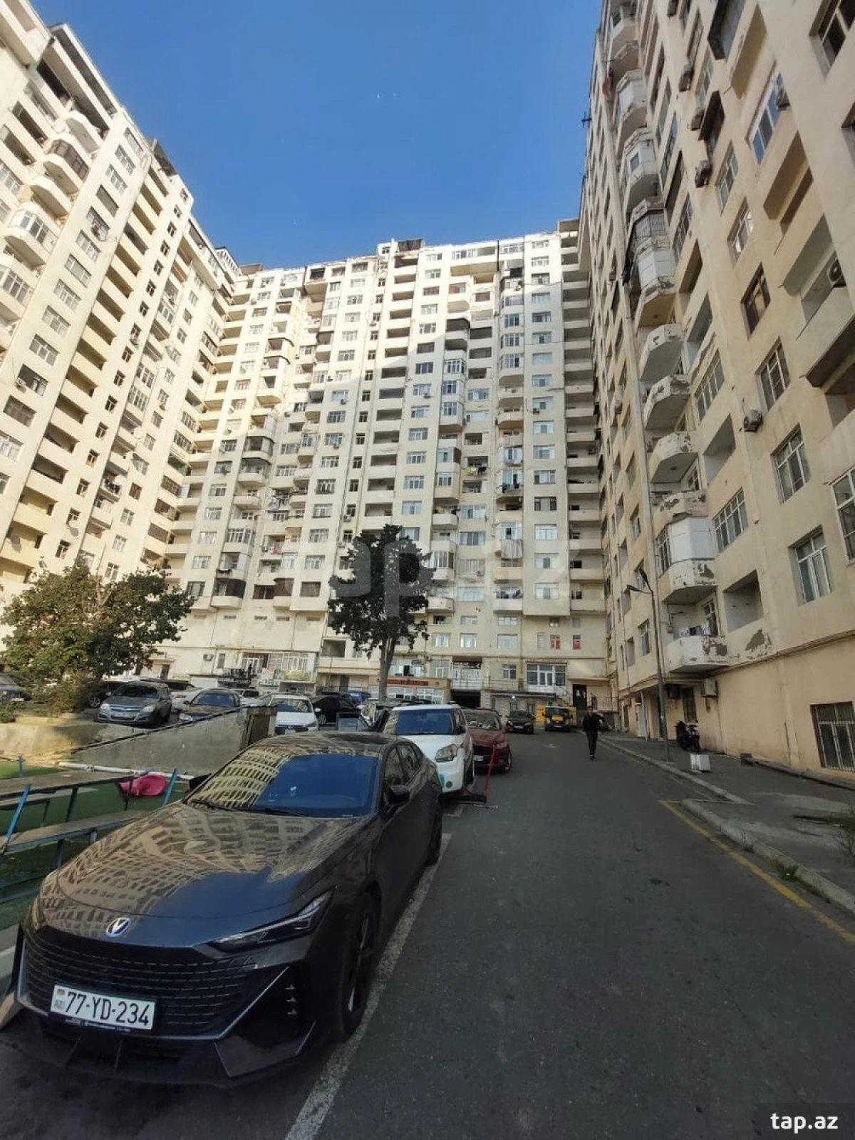 Satılır 3 otaqlı yeni tikili 80 m²