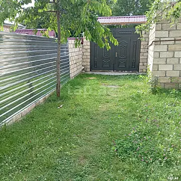 Satılır 4 otaqlı həyət evi