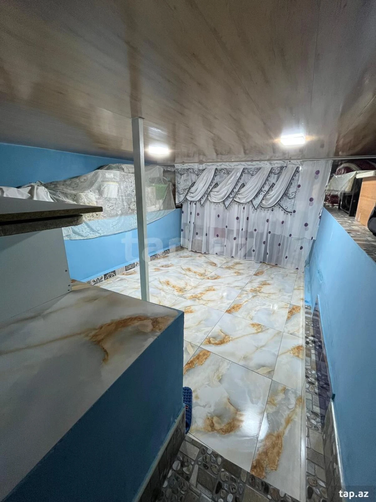 Satılır 5 otaqlı həyət evi