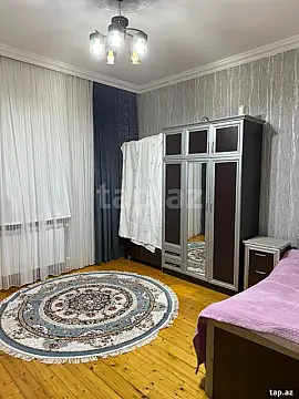 Satılır 5 otaqlı həyət evi