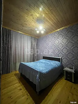 Satılır 5 otaqlı həyət evi