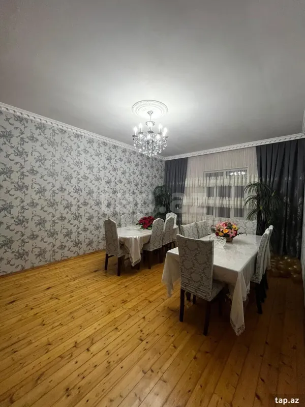 Satılır 5 otaqlı həyət evi