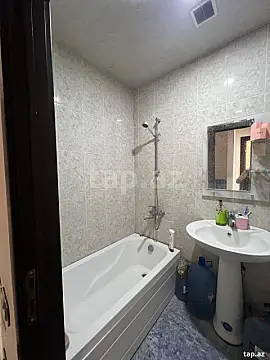 Kirayə verilir 1 otaqlı yeni tikili 48 m²