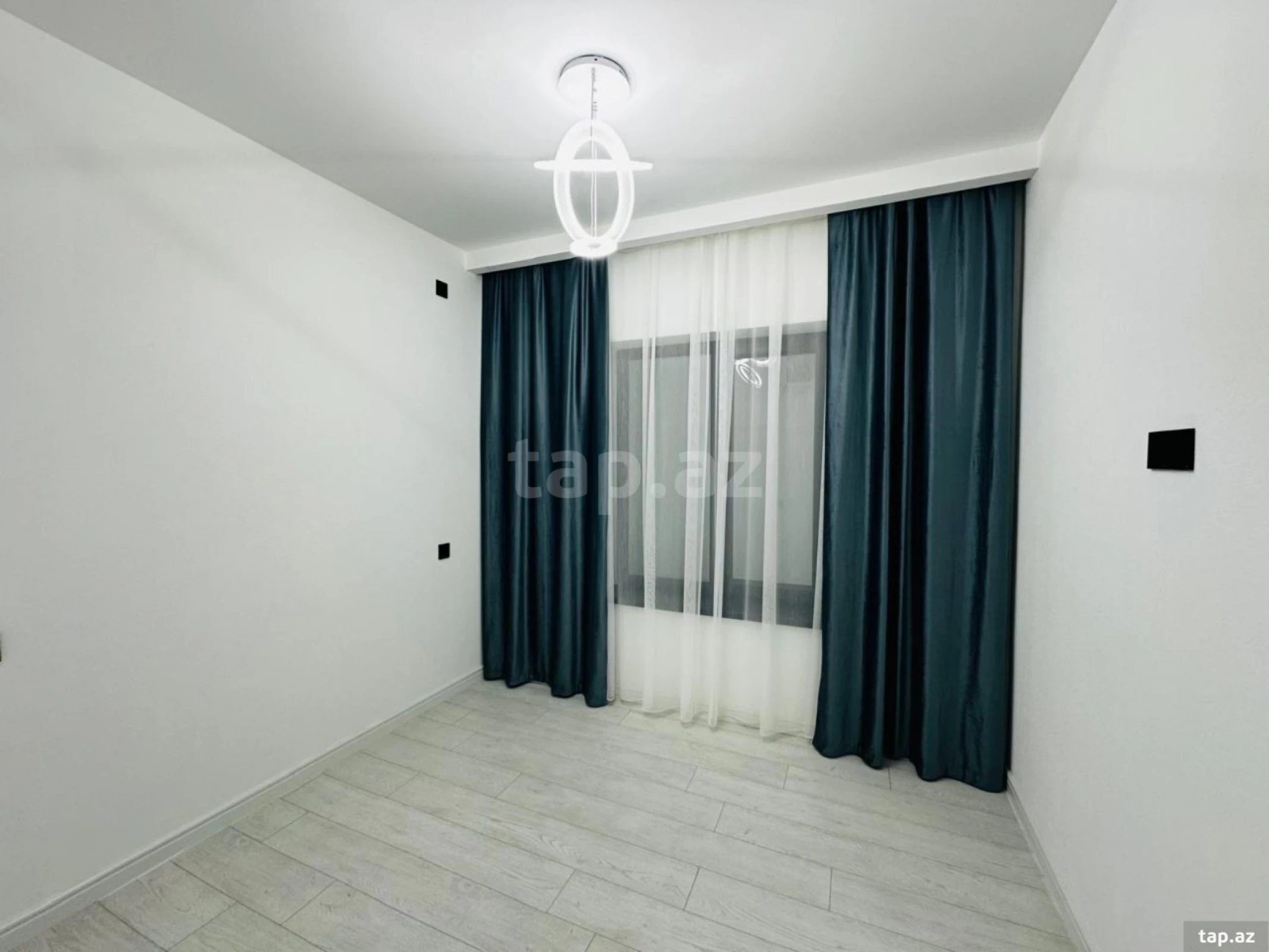 Satılır 4 otaqlı həyət evi 160 m²