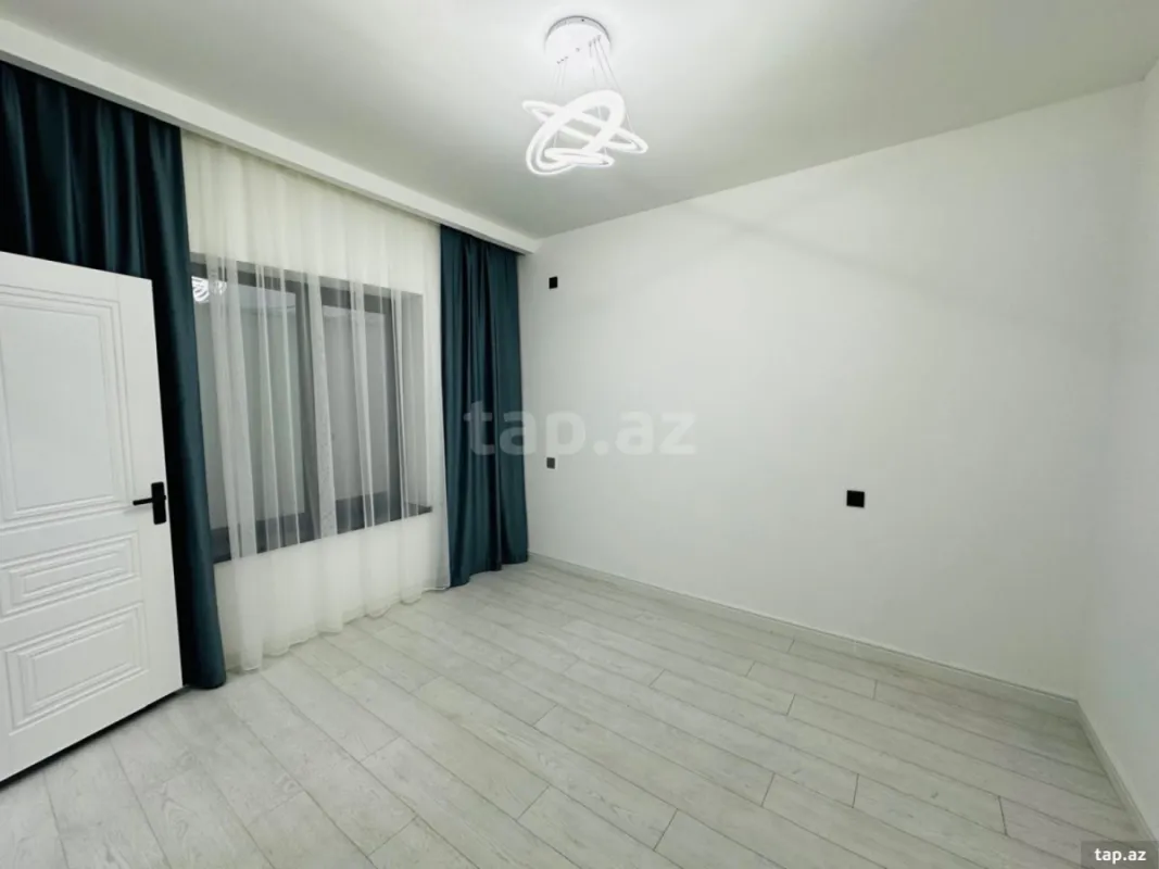 Satılır 4 otaqlı həyət evi 160 m²