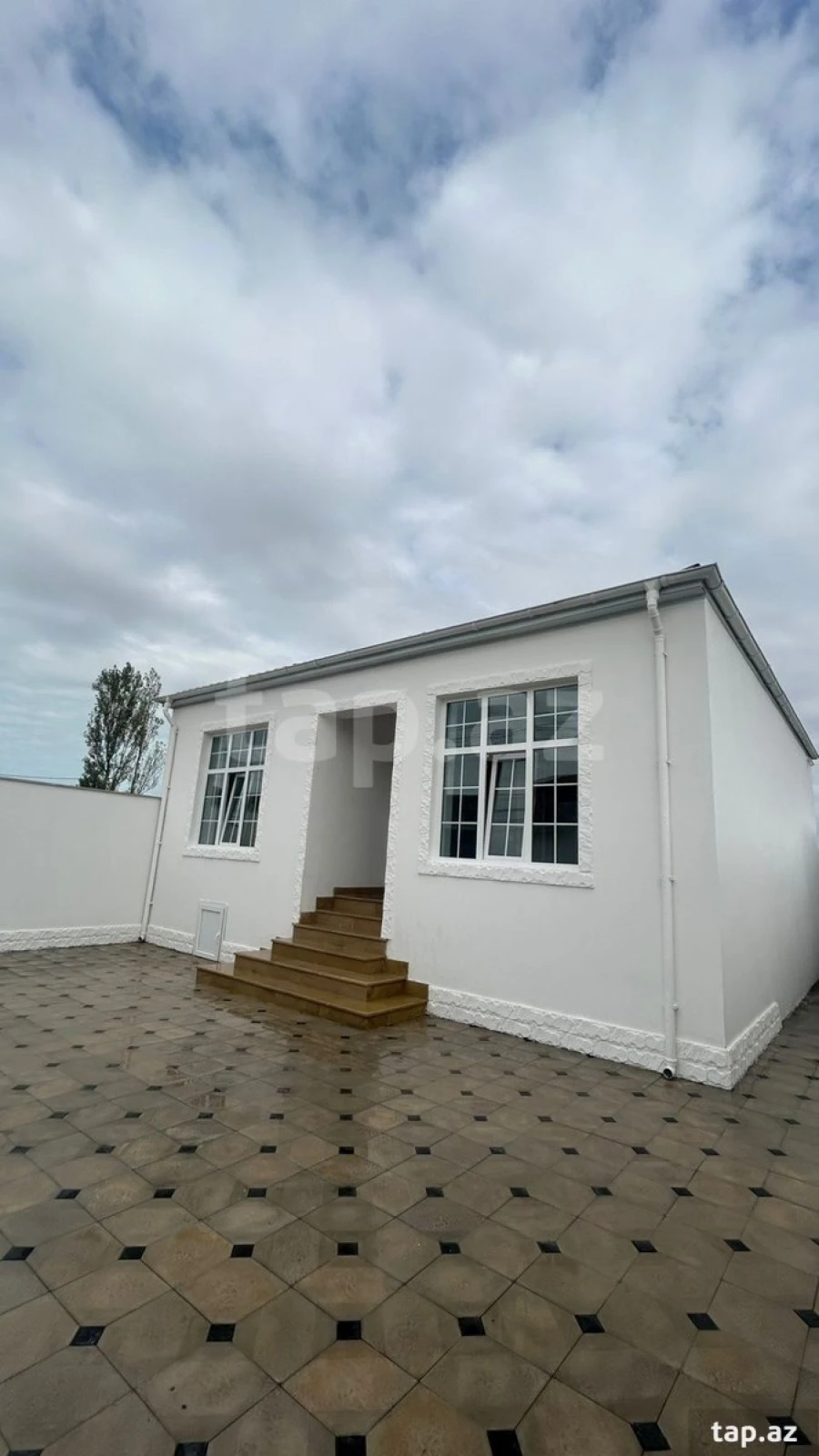 Satılır 3 otaqlı həyət evi