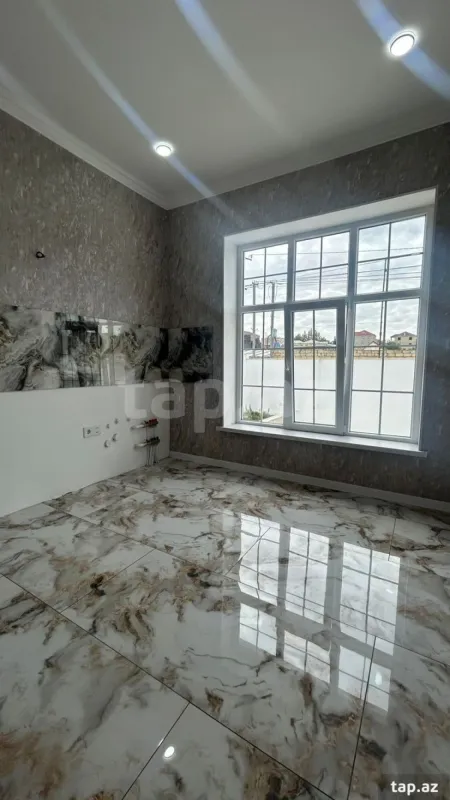 Satılır 3 otaqlı həyət evi