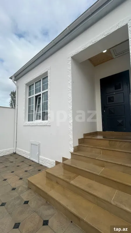 Satılır 3 otaqlı həyət evi