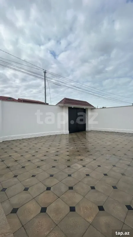 Satılır 3 otaqlı həyət evi