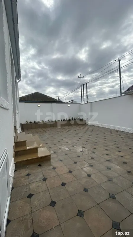 Satılır 3 otaqlı həyət evi