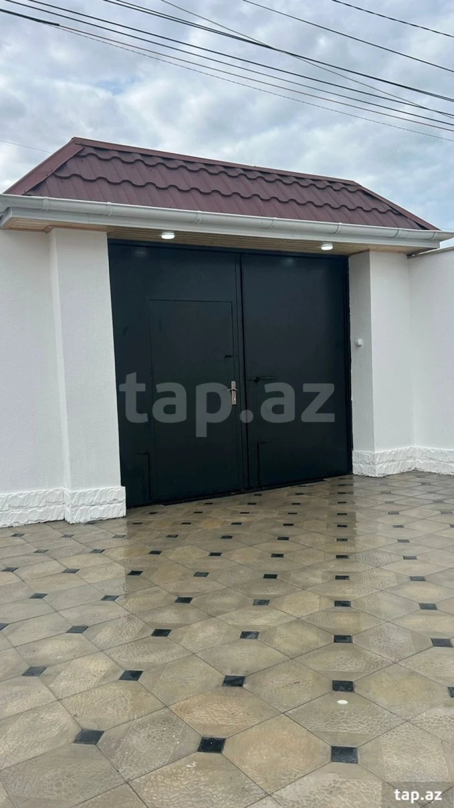 Satılır 3 otaqlı həyət evi
