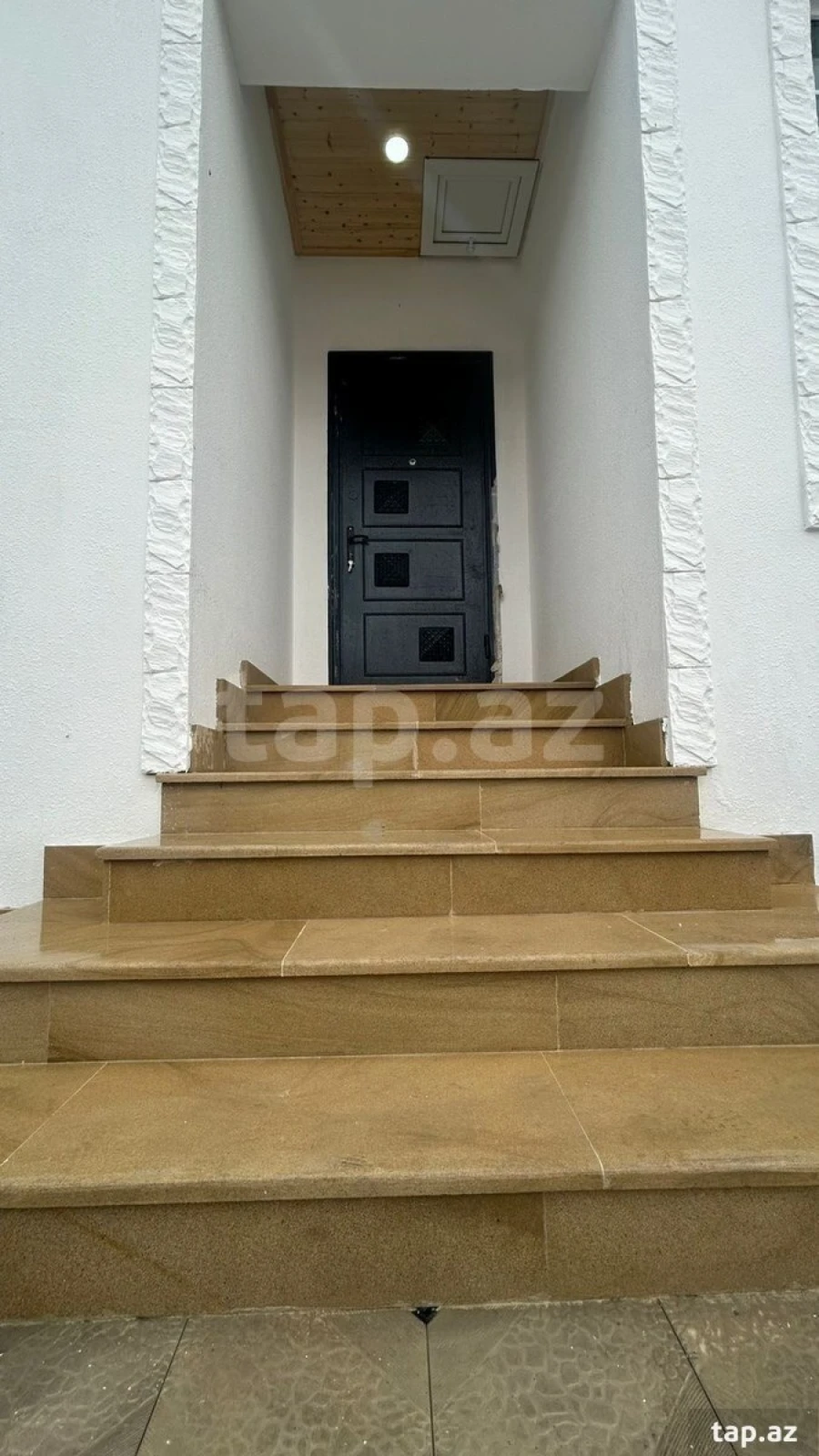 Satılır 3 otaqlı həyət evi