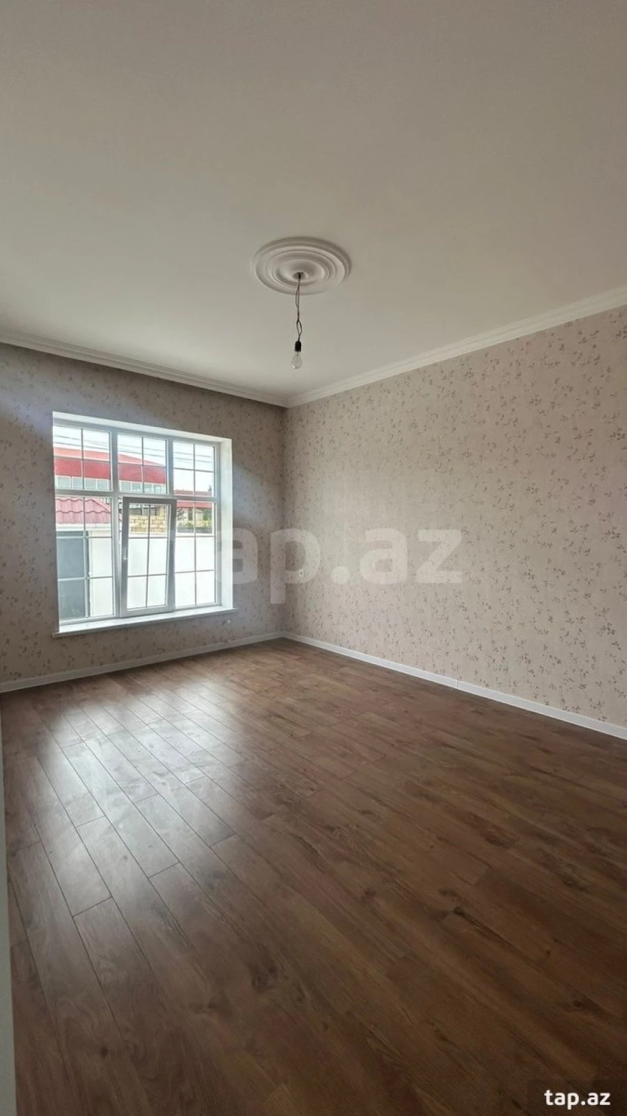 Satılır 3 otaqlı həyət evi