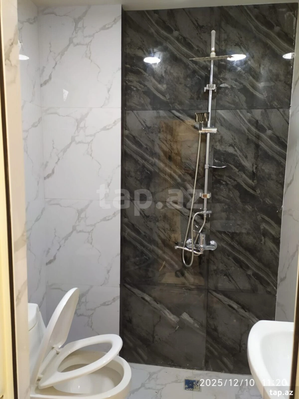 Satılır 2 otaqlı mənzil 26 m²