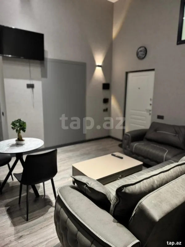 Satılır 1 otaqlı mənzil 50 m²