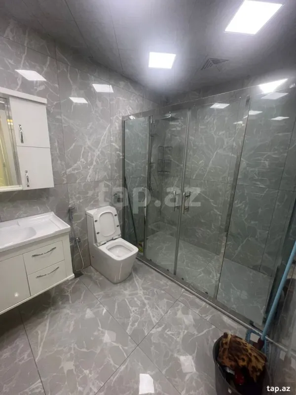 Satılır 3 otaqlı yeni tikili 155 m²
