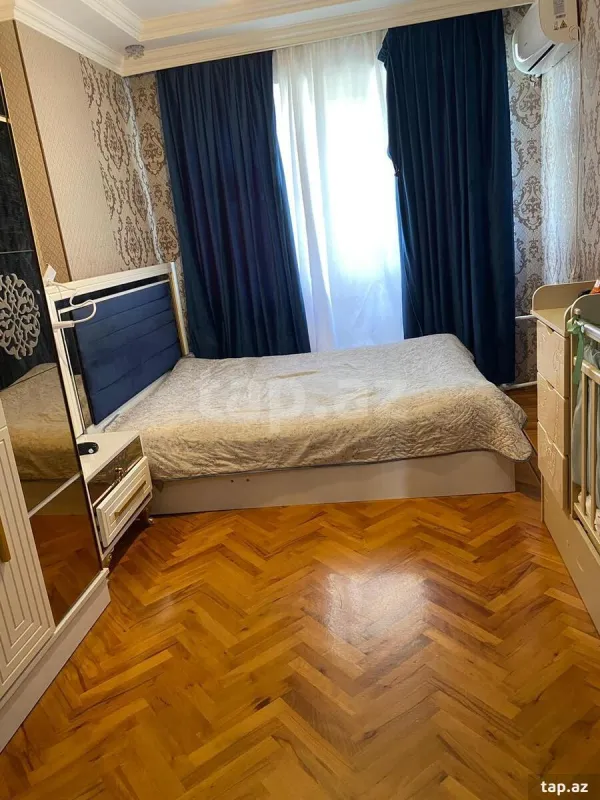 Satılır 3 otaqlı mənzil 80 m²