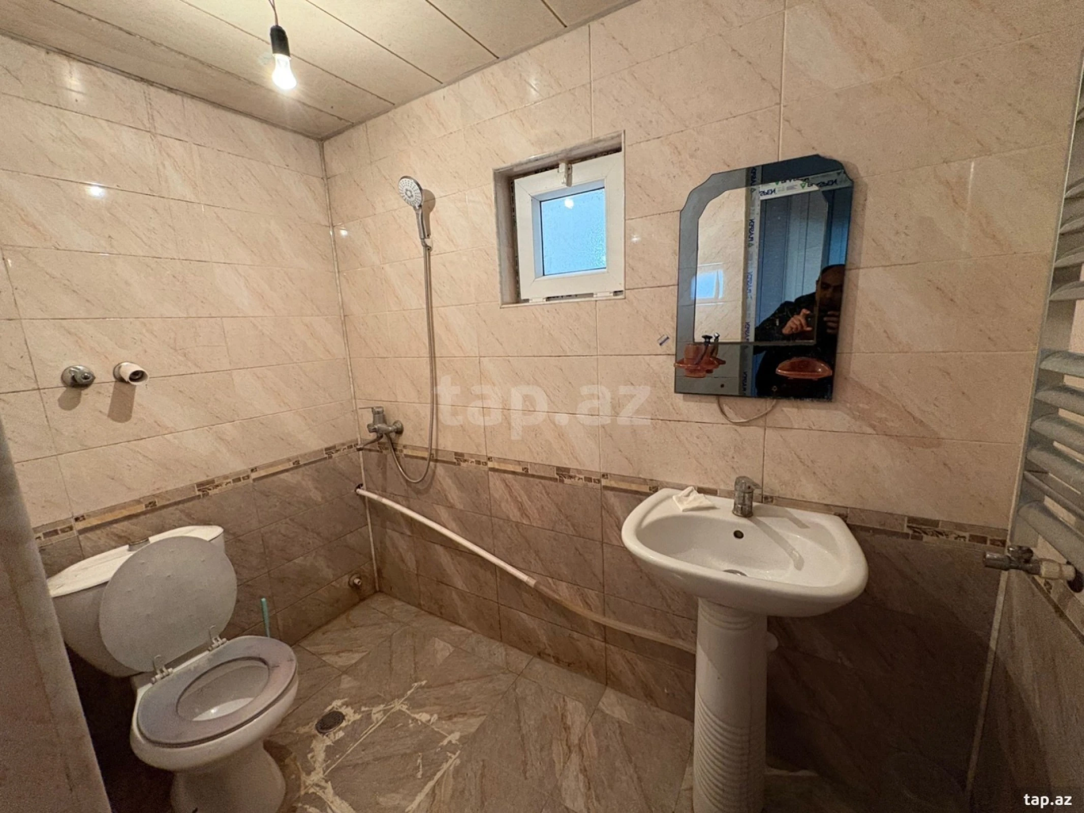 Kirayə verilir 2 otaqlı mənzil 35 m²